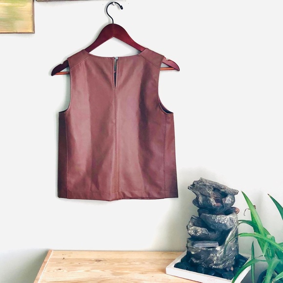 BANANA REPUBLIC | Vegan Leather Shell Top | - Picture 3 of 5